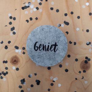 ONDERZETTER - GENIET