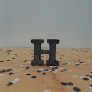 Madam Stoltz-Letter H