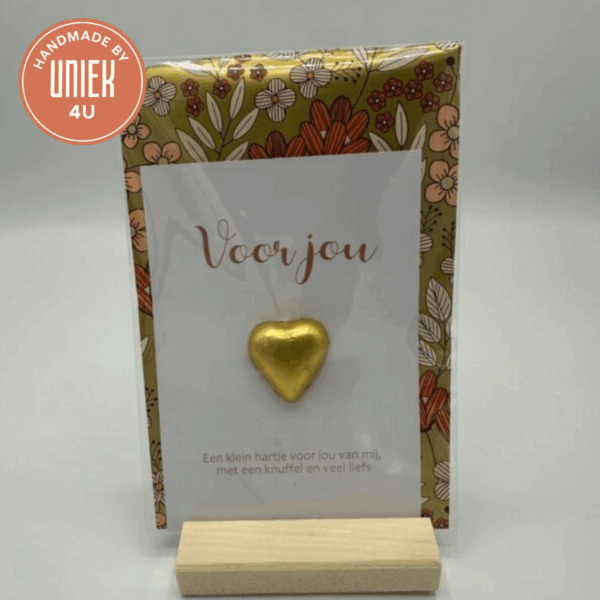 Kaart met Chocolade hartje - Voor jou