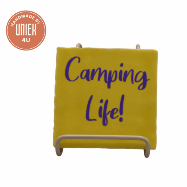 Uniek - Tegeltje - Camping life! - Geel & paars