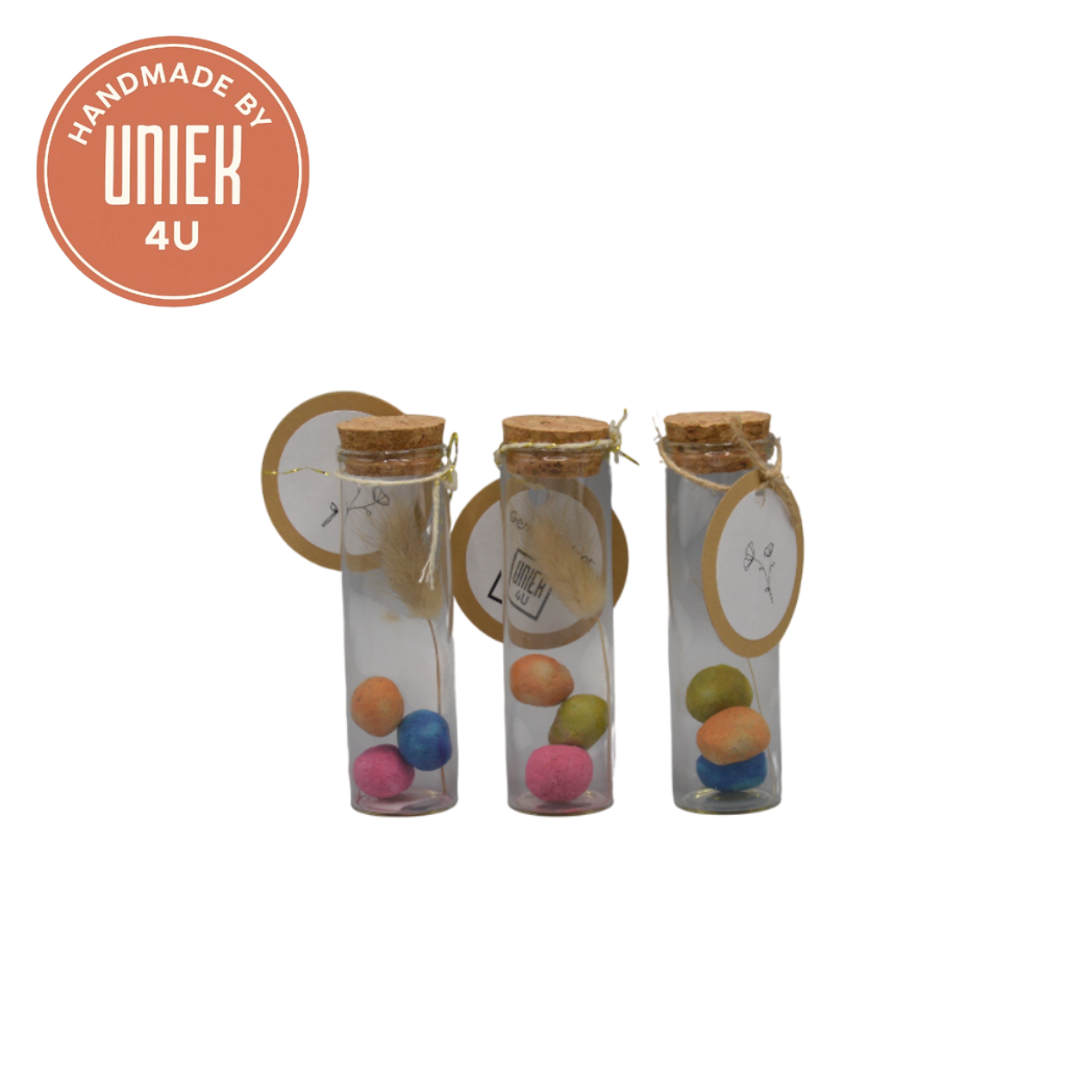 Uniek - Bloemenzaad bommetjes in glazen buisje - Diverse kleuren