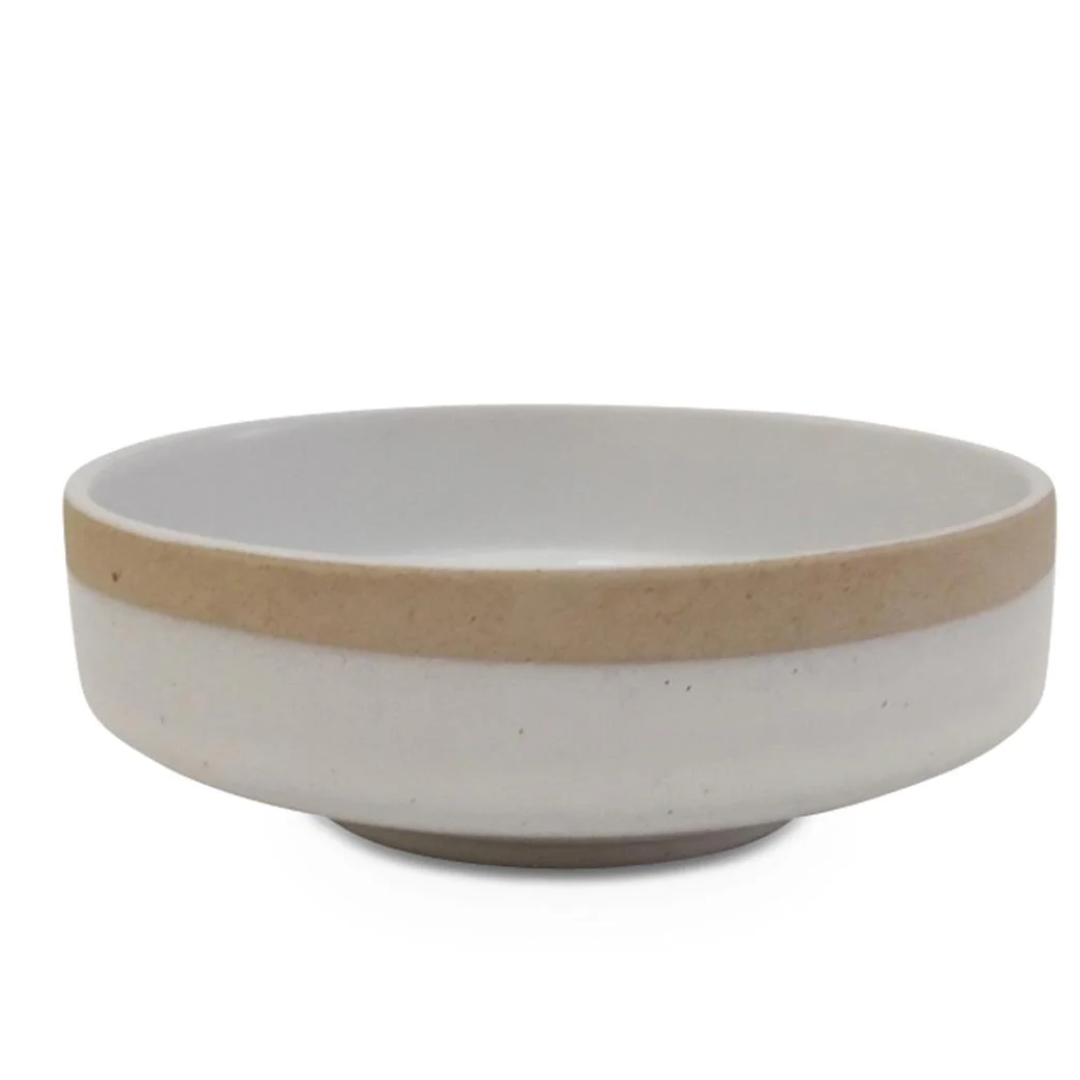 Opjet Paris - witte kom wabi met zandkleurige rand